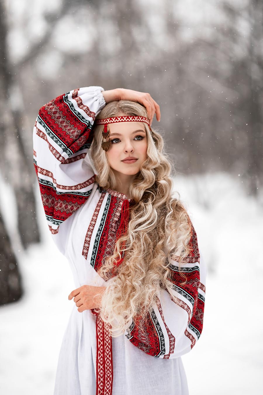 Slavic girls in Ibage