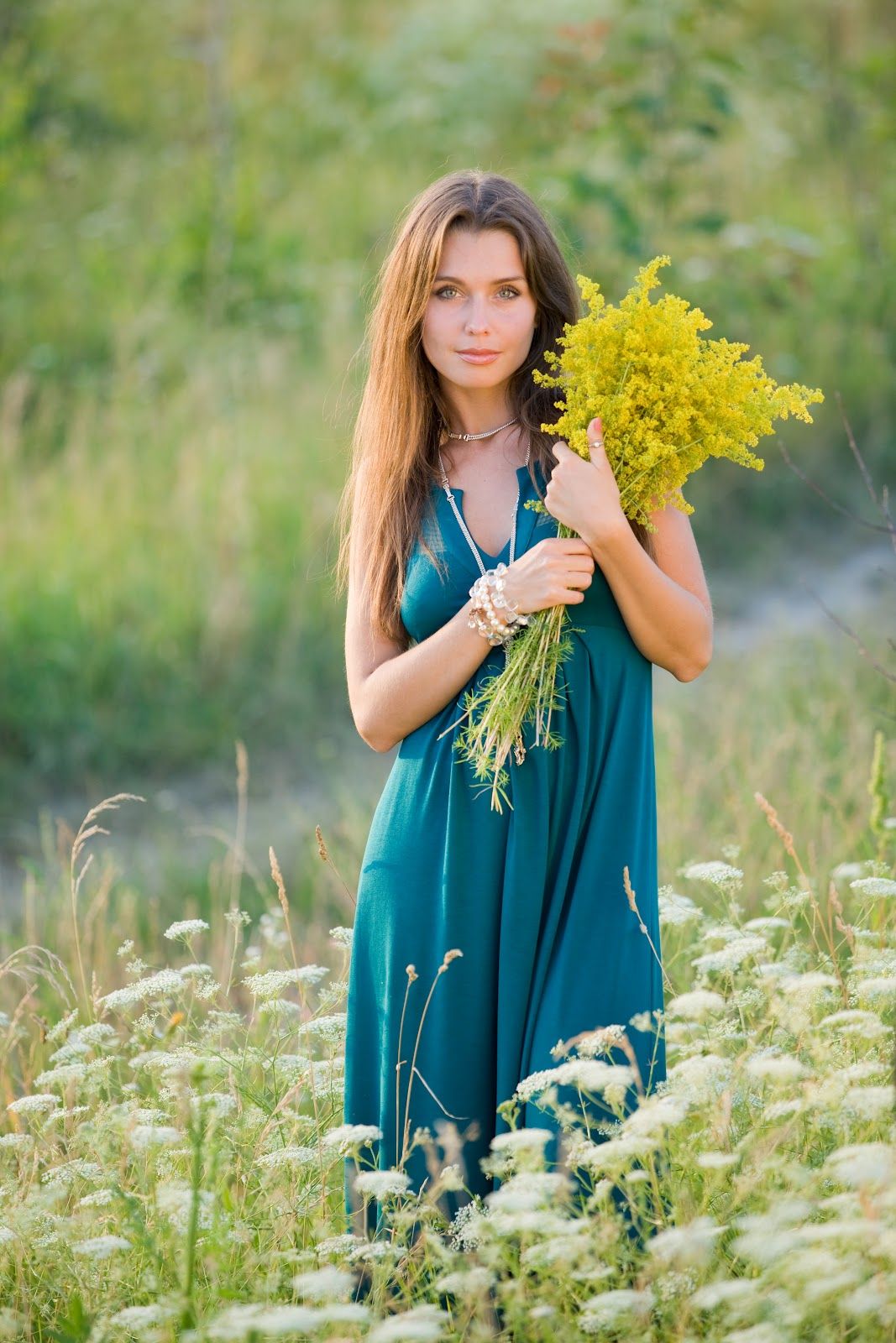 Slavic women in Ibage