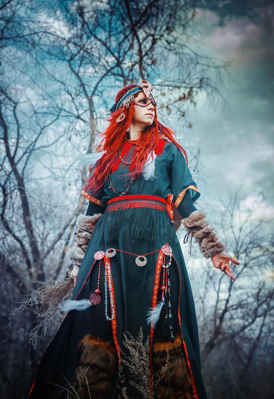 Girls in Slavic costumes underwear in Ibage