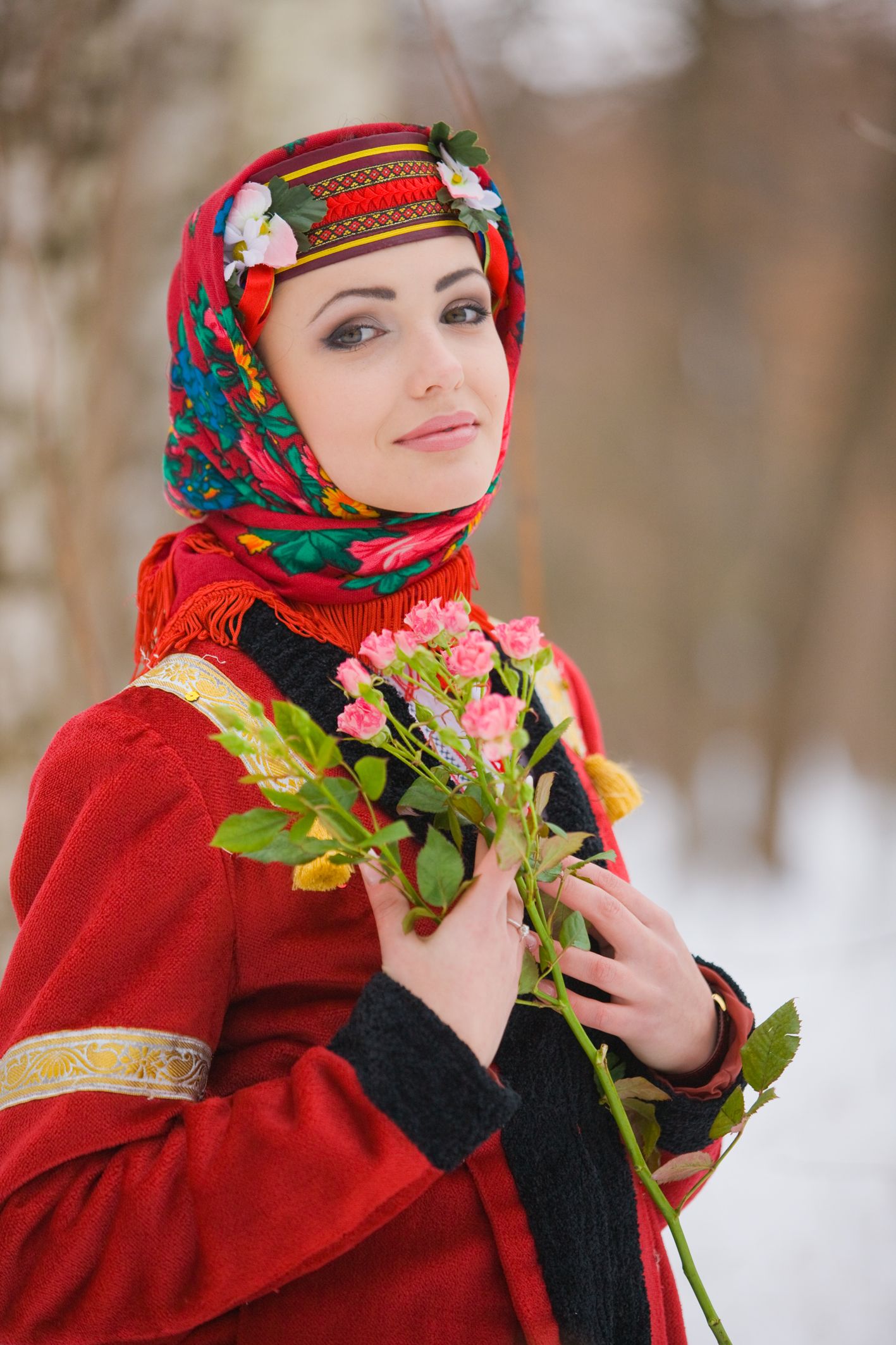Sexy girl Girls in Slavic costumes in Ibage