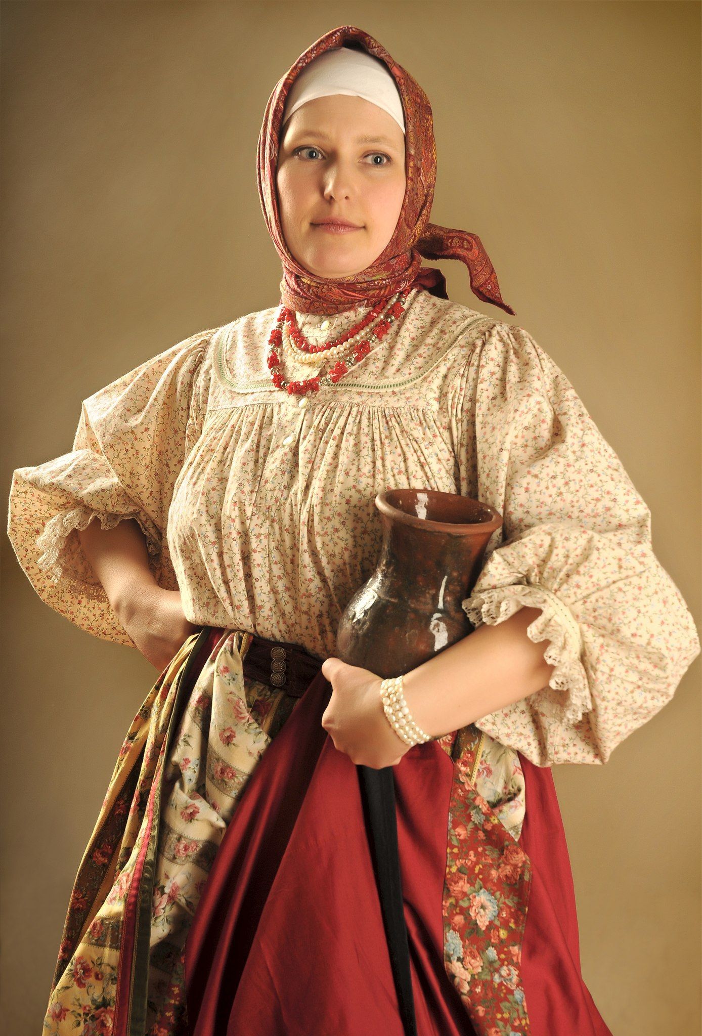 Girls in Slavic costumes in Ibage